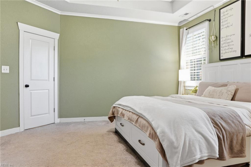 Photo 23 of 37 residential for sale in Chesapeake virginia