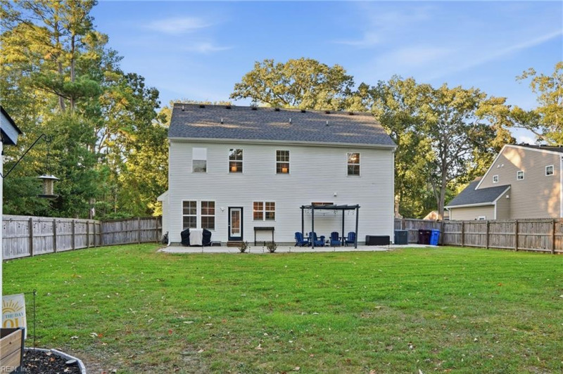 Photo 36 of 37 residential for sale in Chesapeake virginia