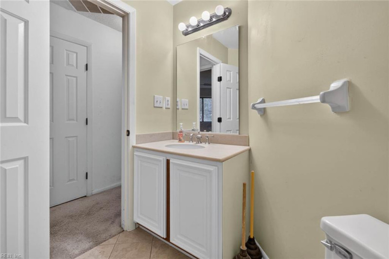 Photo 16 of 25 residential for sale in Virginia Beach virginia