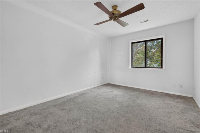 Photo 17 of 25 residential for sale in Virginia Beach virginia
