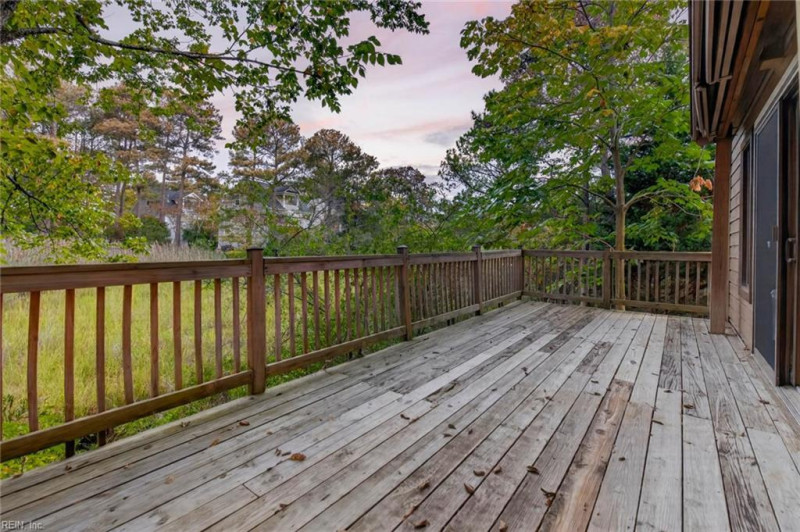 Photo 18 of 25 residential for sale in Virginia Beach virginia