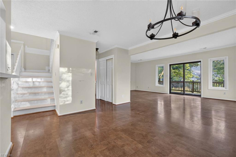 Photo 6 of 25 residential for sale in Virginia Beach virginia