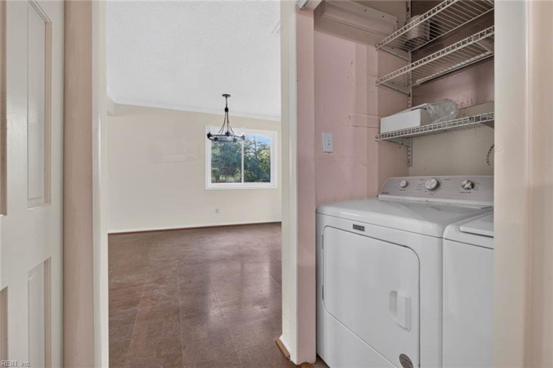 Photo 9 of 25 residential for sale in Virginia Beach virginia