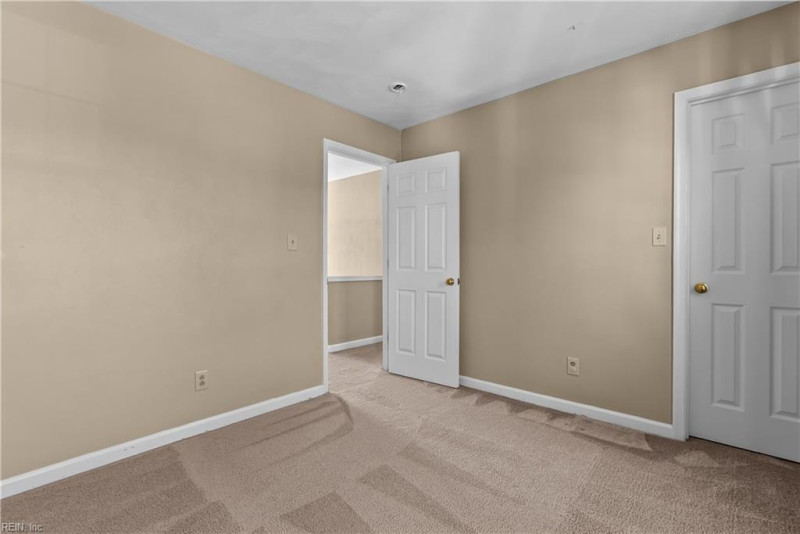 Photo 24 of 44 residential for sale in Suffolk virginia