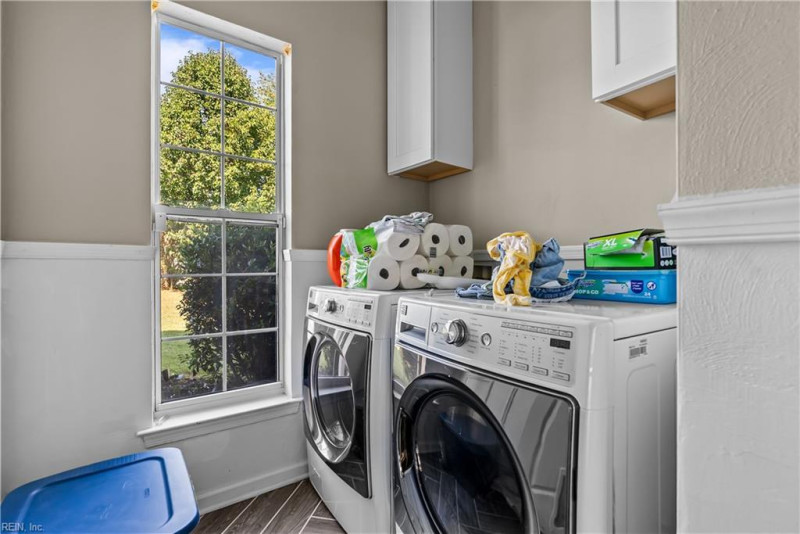 Photo 35 of 44 residential for sale in Suffolk virginia