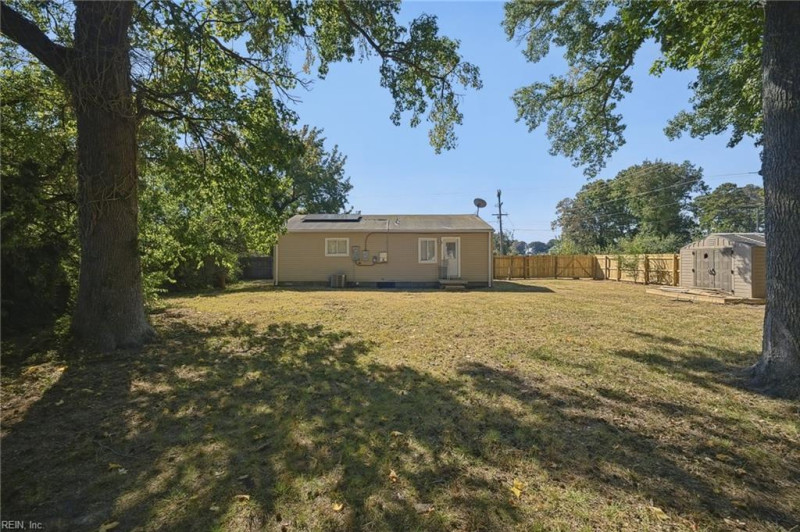 Photo 28 of 33 residential for sale in Norfolk virginia