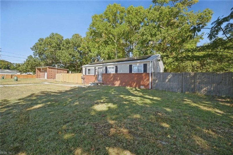 Photo 31 of 33 residential for sale in Norfolk virginia