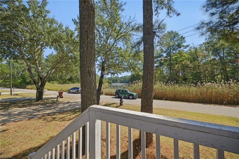 Photo 6 of 48 residential for sale in Chesapeake virginia Photo 6 of 48 residential for sale in Chesapeake virginia