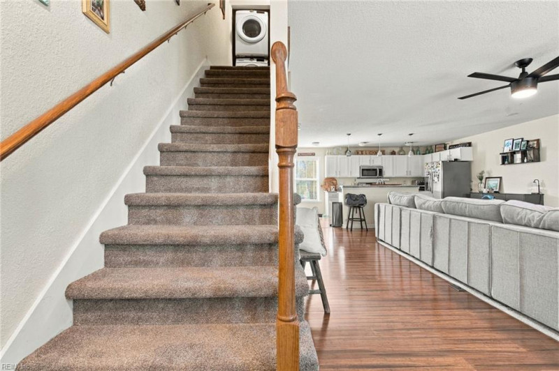 Photo 20 of 37 residential for sale in Virginia Beach virginia