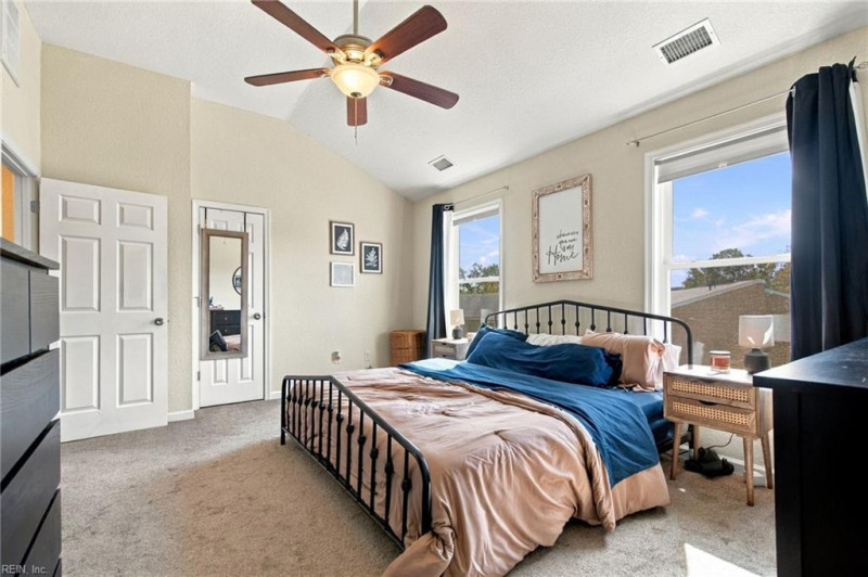 Photo 27 of 37 residential for sale in Virginia Beach virginia