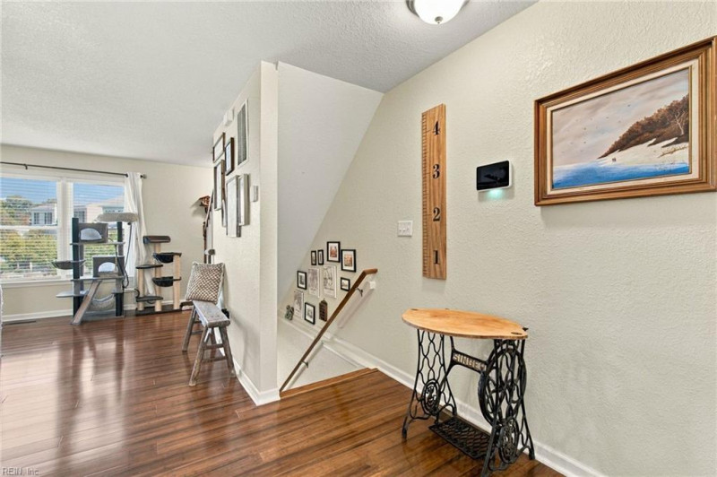 Photo 6 of 37 residential for sale in Virginia Beach virginia