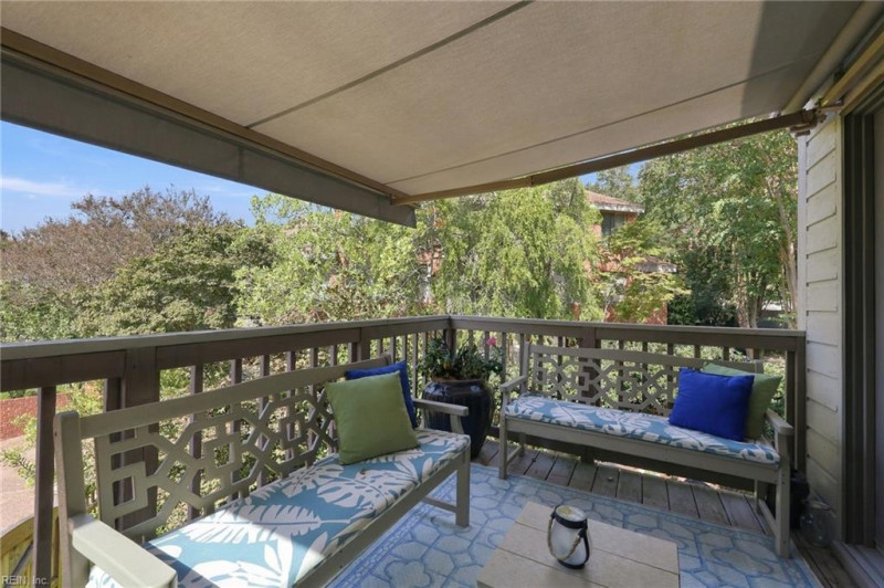 Photo 17 of 48 residential for sale in Virginia Beach virginia