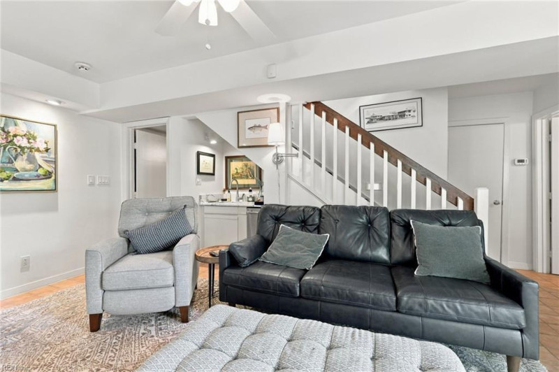 Photo 27 of 48 residential for sale in Virginia Beach virginia