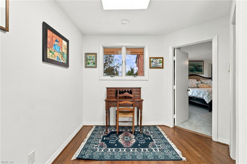 Photo 32 of 48 residential for sale in Virginia Beach virginia