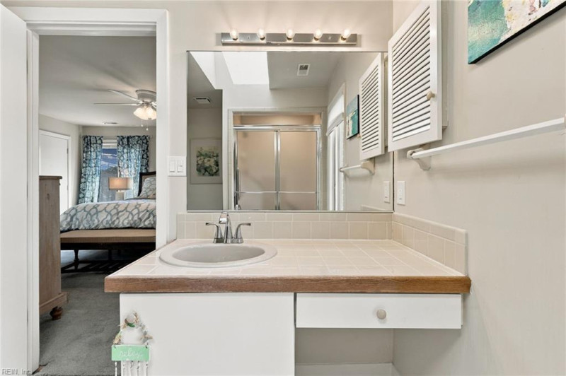 Photo 34 of 48 residential for sale in Virginia Beach virginia