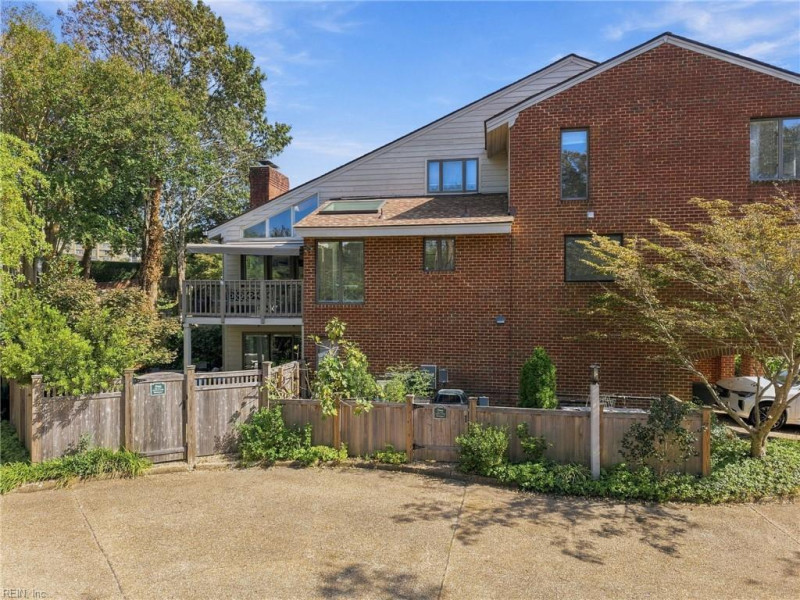 Photo 42 of 48 residential for sale in Virginia Beach virginia