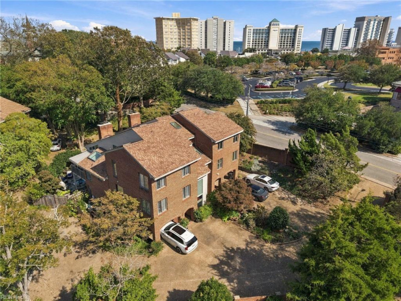 Photo 47 of 48 residential for sale in Virginia Beach virginia