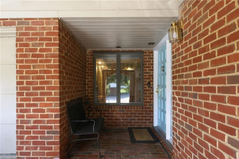Photo 5 of 48 residential for sale in Virginia Beach virginia