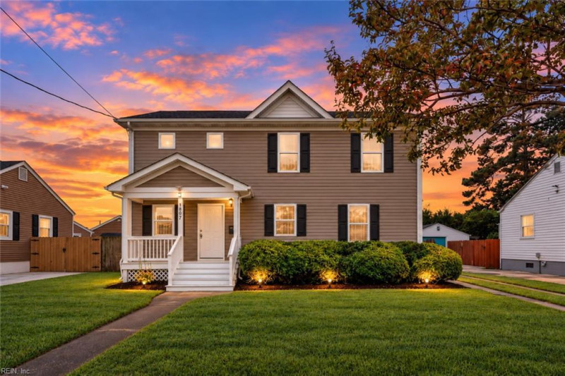 Photo 1 of 34 residential for sale in Norfolk virginia
