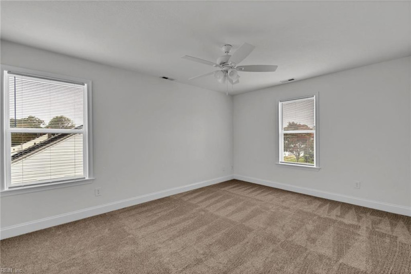 Photo 17 of 34 residential for sale in Norfolk virginia