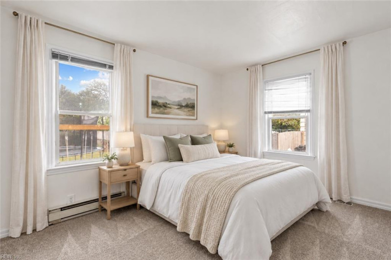 Photo 11 of 43 residential for sale in Norfolk virginia