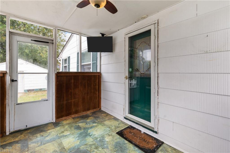 Photo 40 of 43 residential for sale in Norfolk virginia