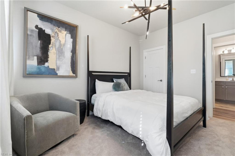 Photo 17 of 43 residential for sale in Suffolk virginia