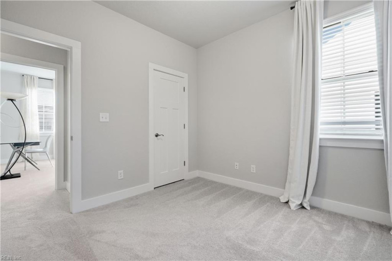 Photo 34 of 43 residential for sale in Suffolk virginia
