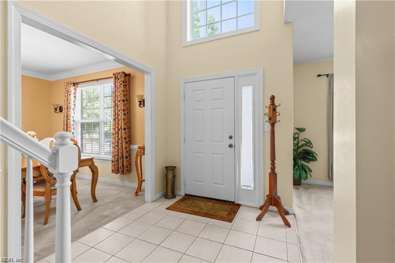 Photo 4 of 22 residential for sale in Chesapeake virginia