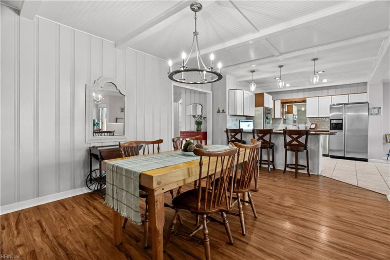Photo 14 of 49 residential for sale in Virginia Beach virginia