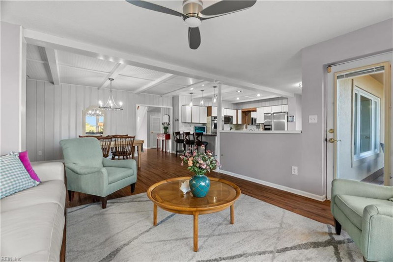Photo 16 of 49 residential for sale in Virginia Beach virginia
