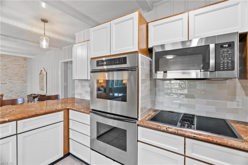 Photo 26 of 49 residential for sale in Virginia Beach virginia
