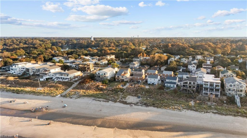 Photo 7 of 49 residential for sale in Virginia Beach virginia