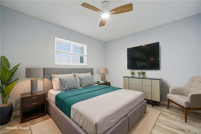 Photo 18 of 30 residential for sale in Hampton virginia