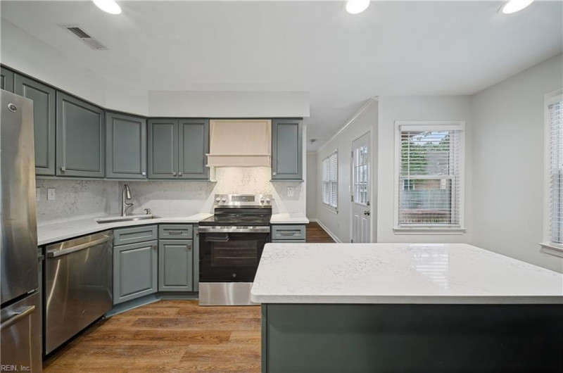 Photo 11 of 40 residential for sale in Chesapeake virginia Photo 11 of 40 residential for sale in Chesapeake virginia