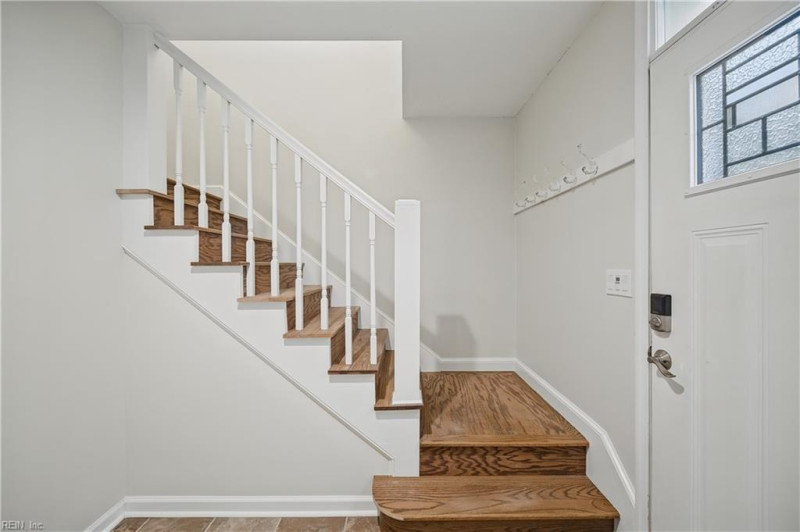 Photo 4 of 40 residential for sale in Chesapeake virginia Photo 4 of 40 residential for sale in Chesapeake virginia