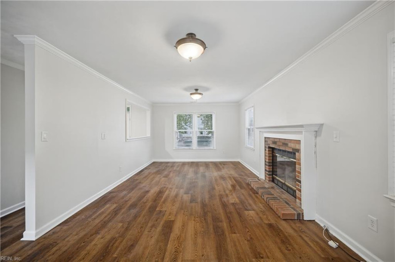 Photo 6 of 40 residential for sale in Chesapeake virginia Photo 6 of 40 residential for sale in Chesapeake virginia