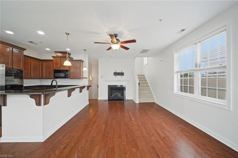 Photo 6 of 50 residential for sale in Hampton virginia Photo 6 of 50 residential for sale in Hampton virginia