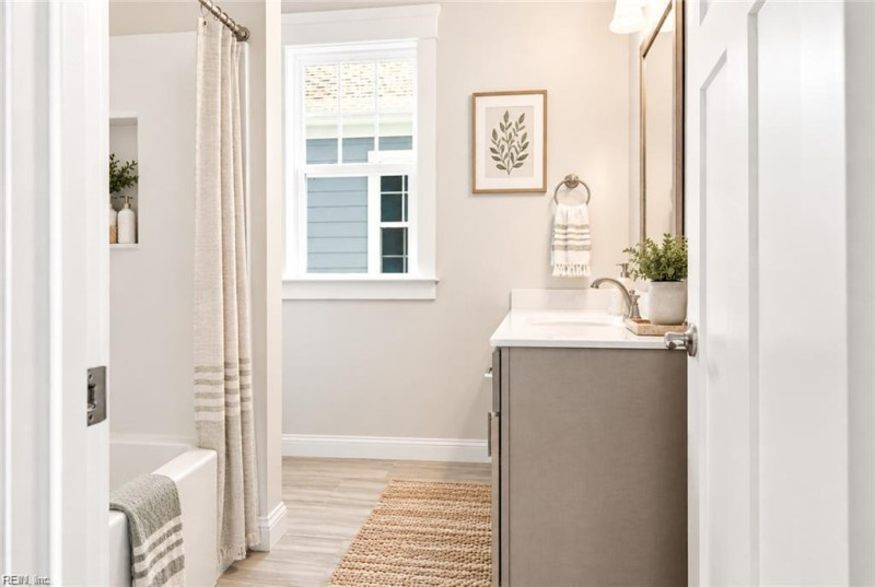 Photo 10 of 23 residential for sale in Norfolk virginia