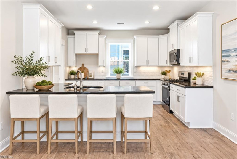 Photo 2 of 23 residential for sale in Norfolk virginia
