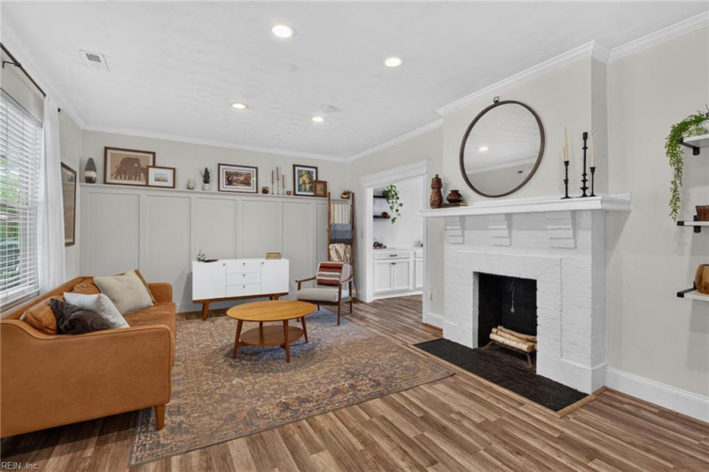 Photo 10 of 36 residential for sale in Norfolk virginia Photo 10 of 36 residential for sale in Norfolk virginia