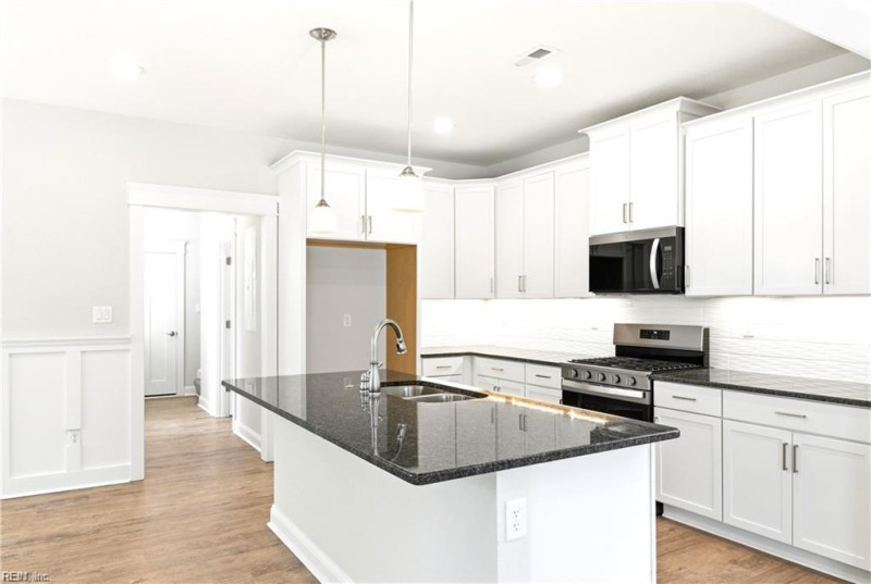 Photo 5 of 20 residential for sale in Norfolk virginia