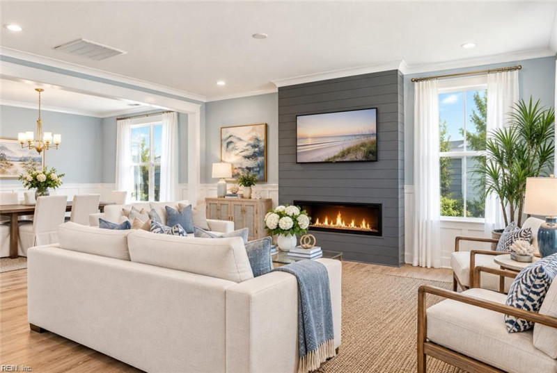 Photo 3 of 19 residential for sale in Norfolk virginia
