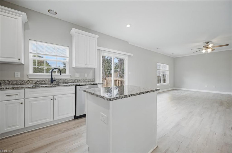 Photo 14 of 50 residential for sale in Newport News virginia