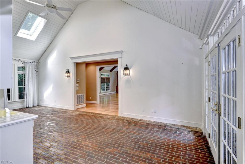 Photo 7 of 48 residential for sale in Williamsburg virginia Photo 7 of 48 residential for sale in Williamsburg virginia