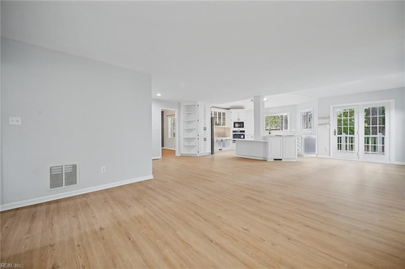 Photo 12 of 49 residential for sale in Newport News virginia