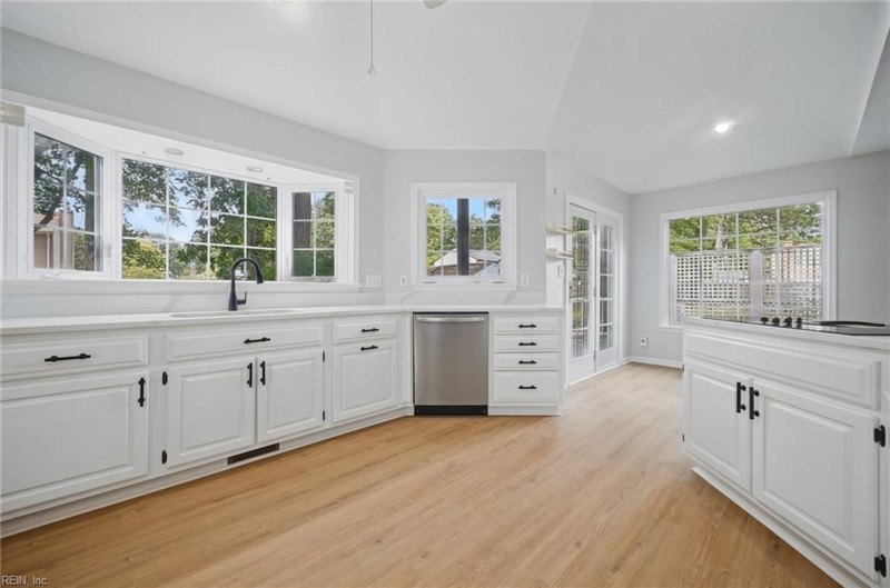 Photo 13 of 49 residential for sale in Newport News virginia