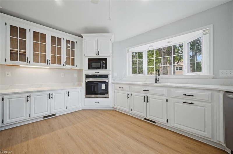 Photo 14 of 49 residential for sale in Newport News virginia