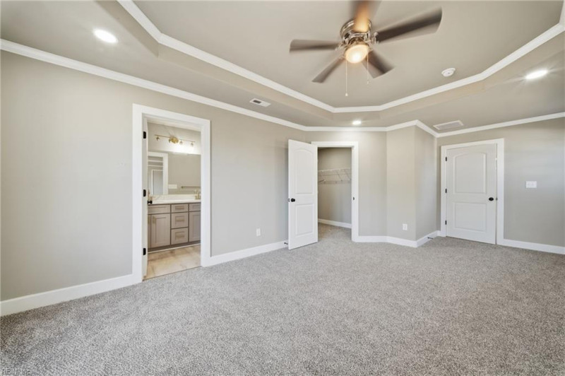 Photo 17 of 33 residential for sale in Portsmouth virginia