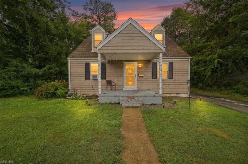 Photo 1 of 46 residential for sale in Norfolk virginia